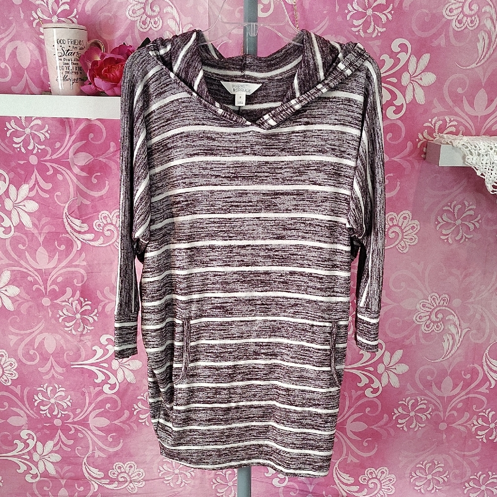 Market & Spruce Heathered Purple and White Hoodie